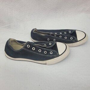 Converse Black Chuck Taylor All Star Kids Low Top Sneakers Size 2  No Laces